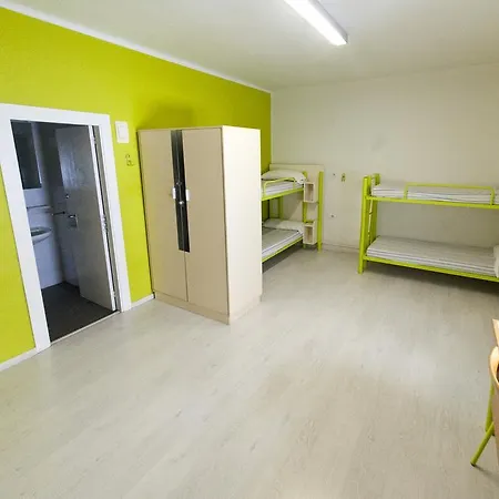 Hostel Sant Anastasi *