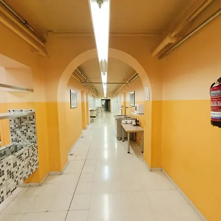 Sant Anastasi Hostel Lleida
