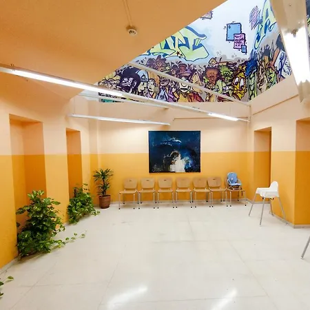 Sant Anastasi Hostel Lleida